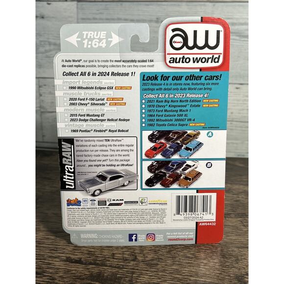 AUTO WORLD 1969 Pontiac Firebird Royal Bobcat Carousel Red 1:64 - Picture 7 of 7